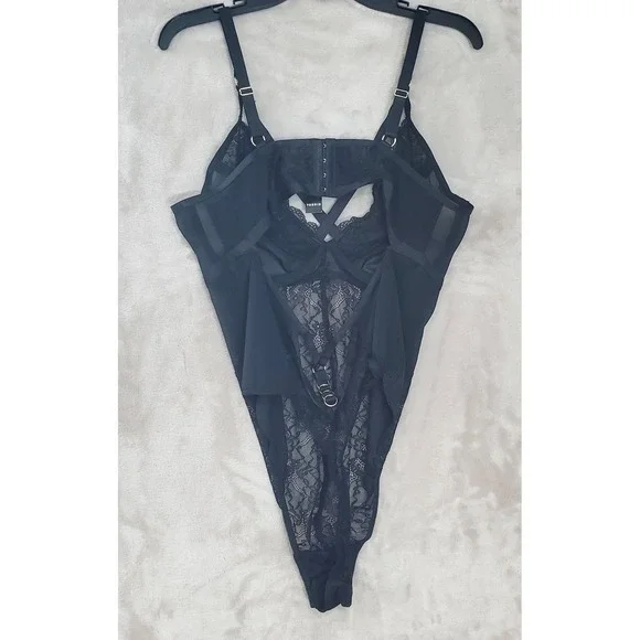 Torrid Curve Black Lace Bodysuit Lingerie Size 1X VNeck Underwire Rings  NWT - Picture 8 of 8